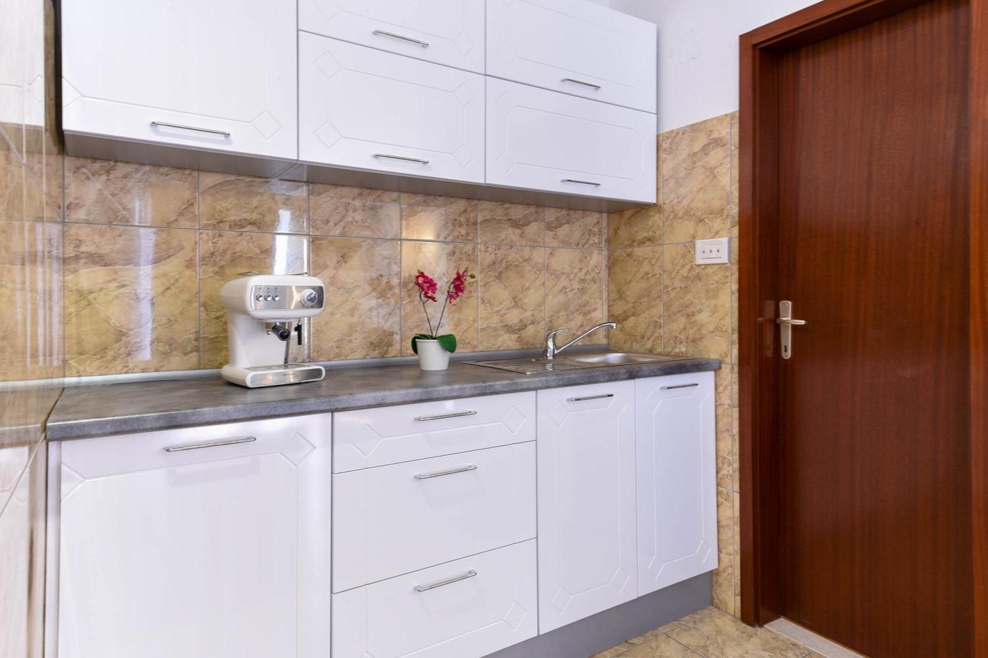 Villa Danica On The Hills, Seaview بودْسْتغانا المظهر الخارجي الصورة